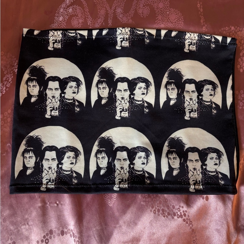 Black and White Graphic Print Scarf